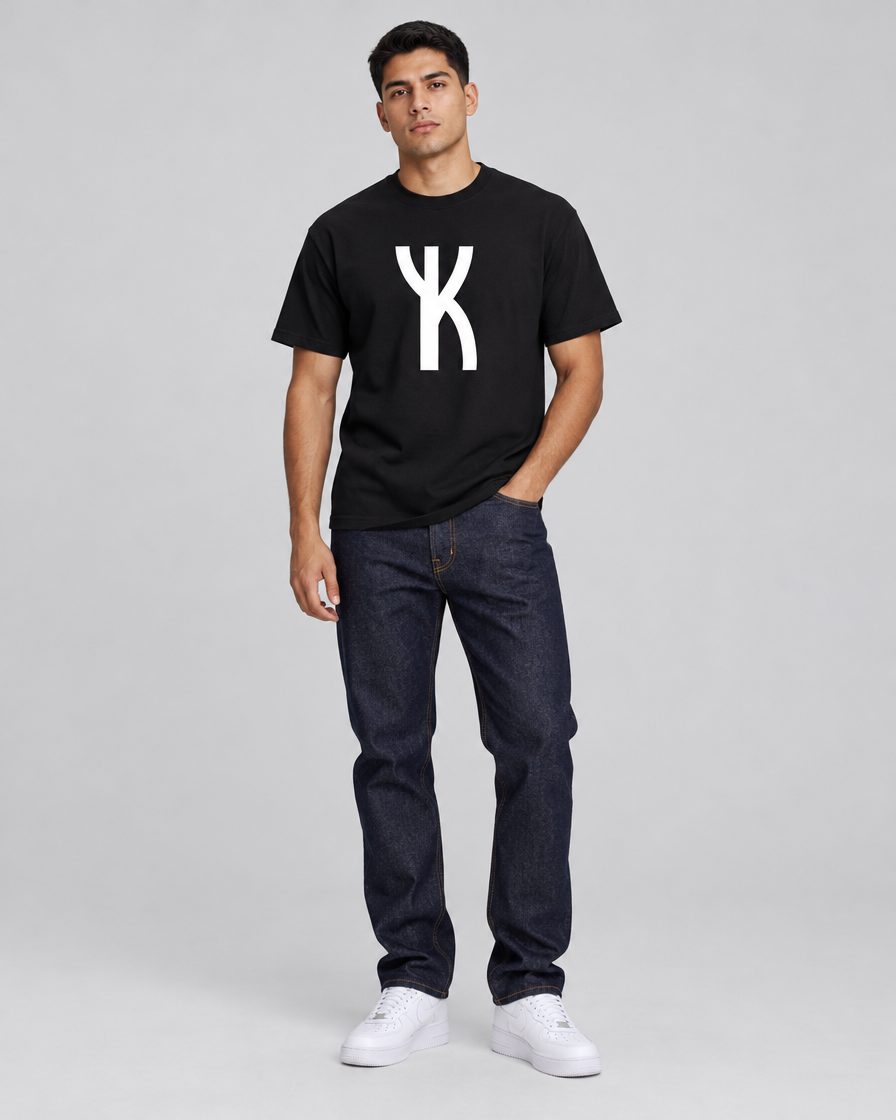 Crest T-Shirt in Black